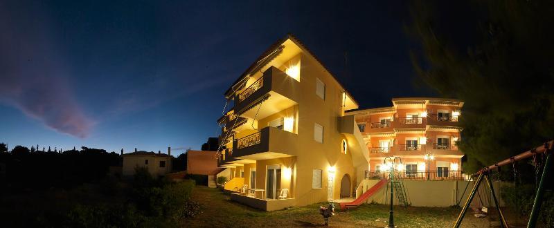 Epavlis Apartments Порто Хели Экстерьер фото